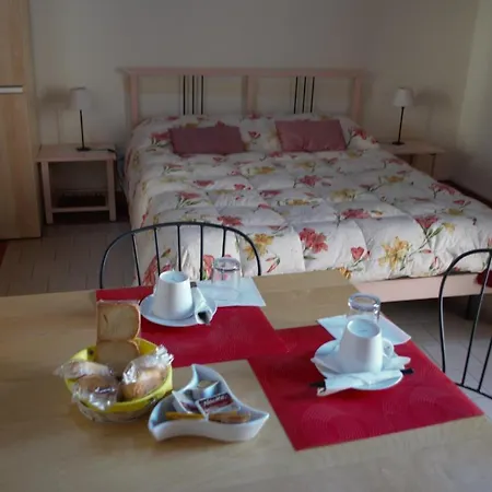 Bed & Breakfast Al Mare In Citta