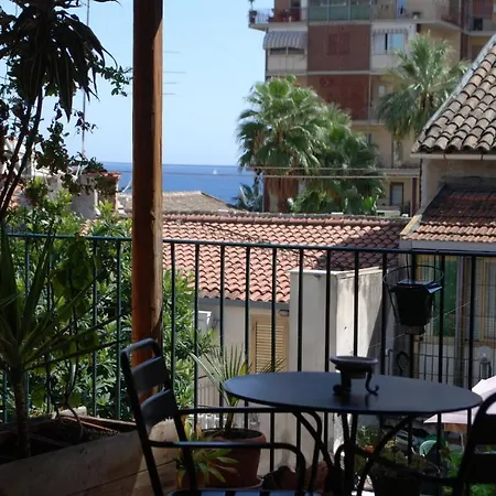 Al Mare In Citta 3* Catania