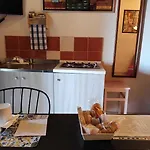 Al Mare In Citta Nocleg ze śniadaniem 4*