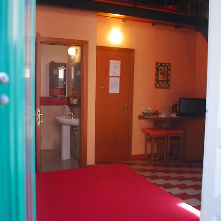 Al Mare In Citta Frühstückspension