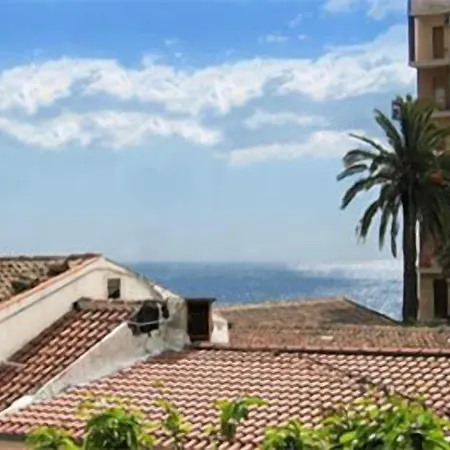 Al Mare In Citta